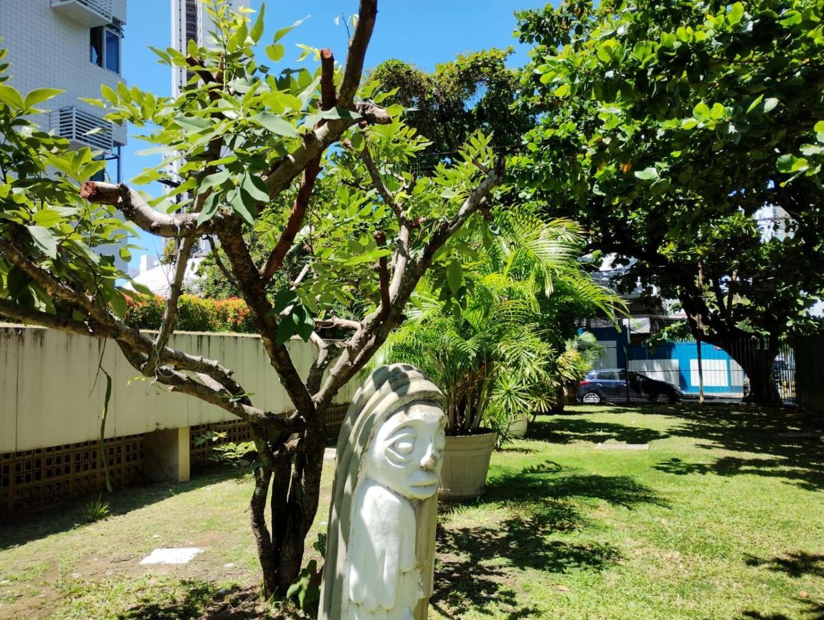 Apartamento Amplo A 700 Metros Da Praia Recife Exterior foto